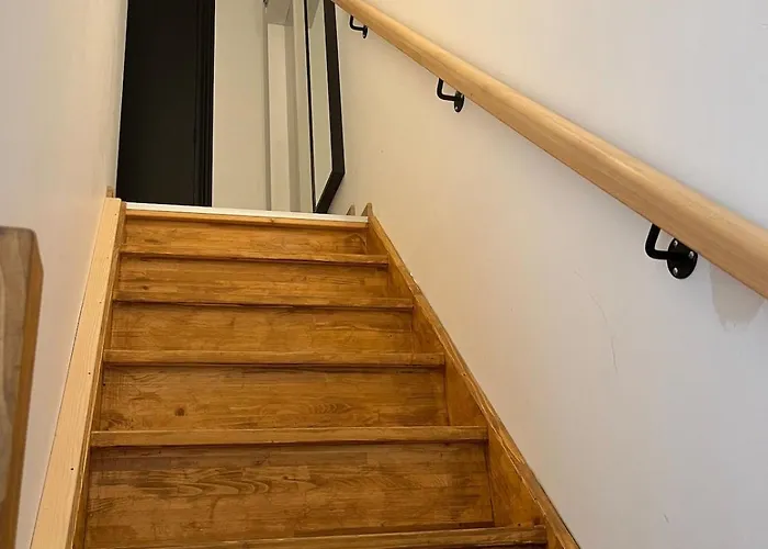 度假居 Victory Omaha